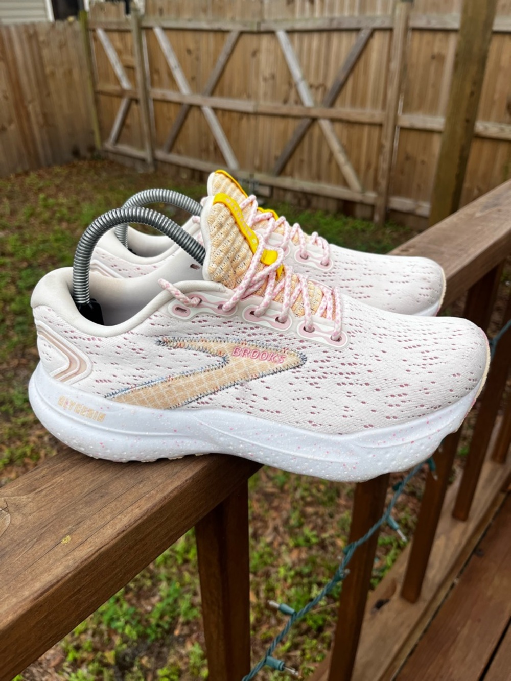 Brooks Glycerin 21 Running Shoes Women’s 9 Delicacy Icy Pink Prism 1204081B635 - Picture 2 of 12